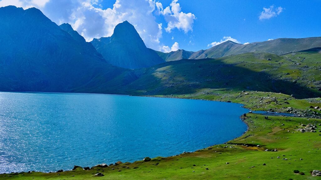 Nichnai To Vishansar Lake Via Nichnai Pass